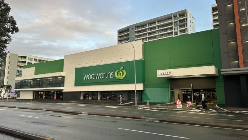 Woolworths外観